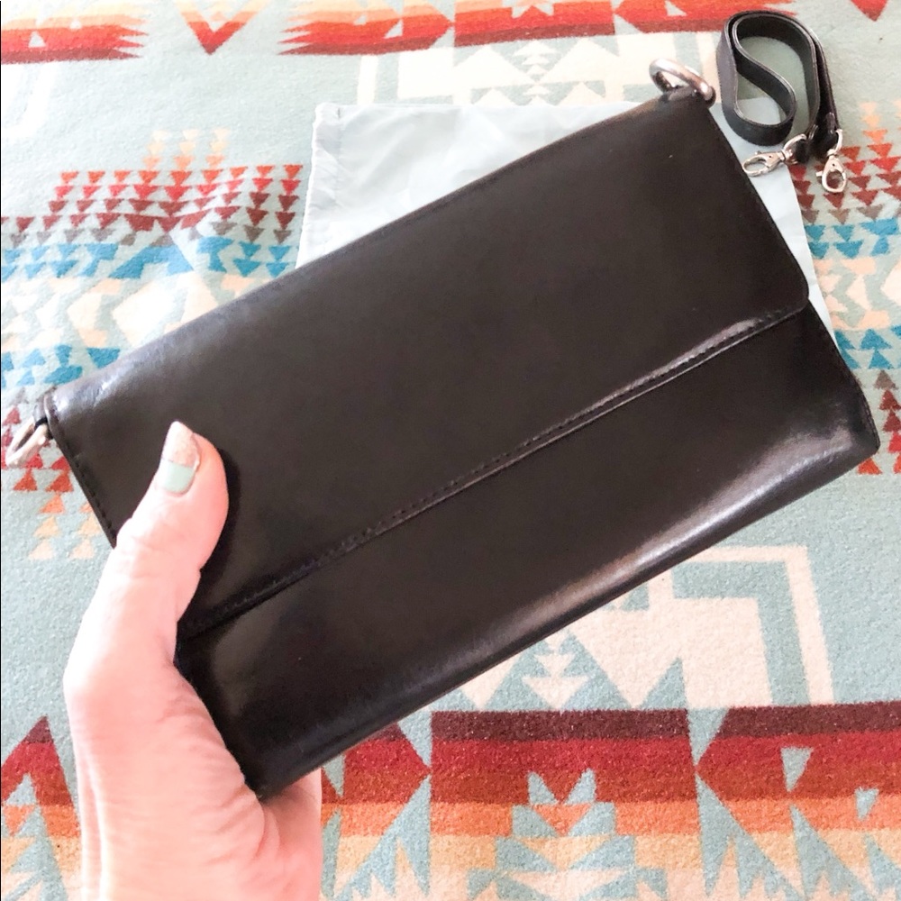 HOBO Black Leather Crossbody Wallet - Picture 5 of 12